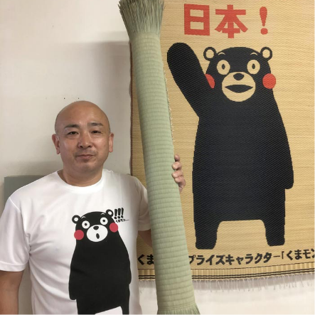 代表　安中 毅